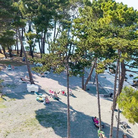 Mare & Mons Seafront Apartamento Malinska