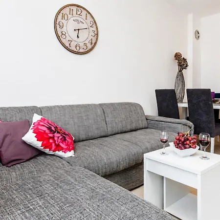 Mare & Mons Seafront Apartamento