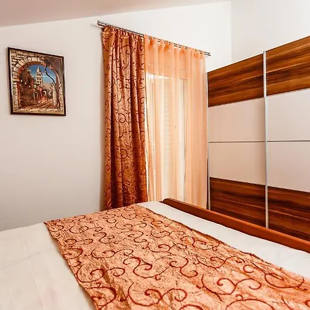 Mare & Mons Deluxe Апартаменты