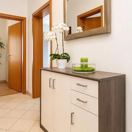 Apartment Mare & Mons Seafront *