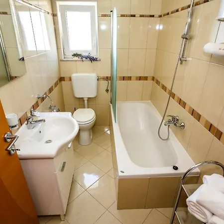 Apartament Mare&mons Deluxe *
