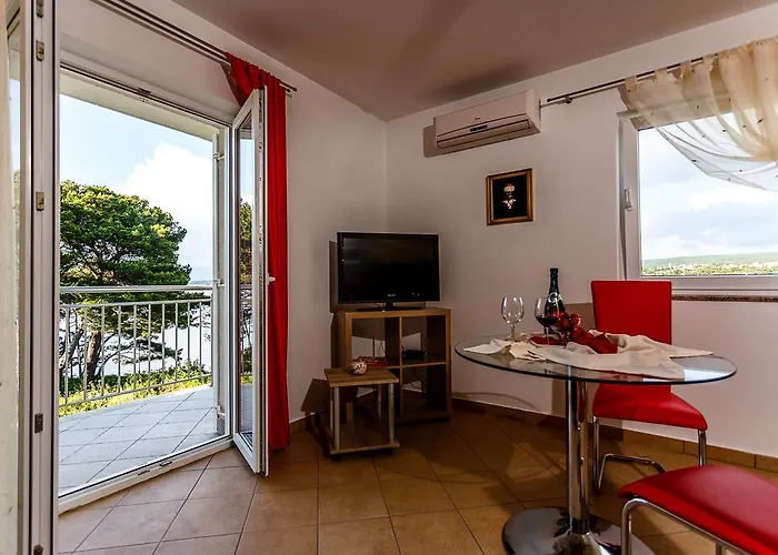 Apartment Mare & Mons Seafront Malinska