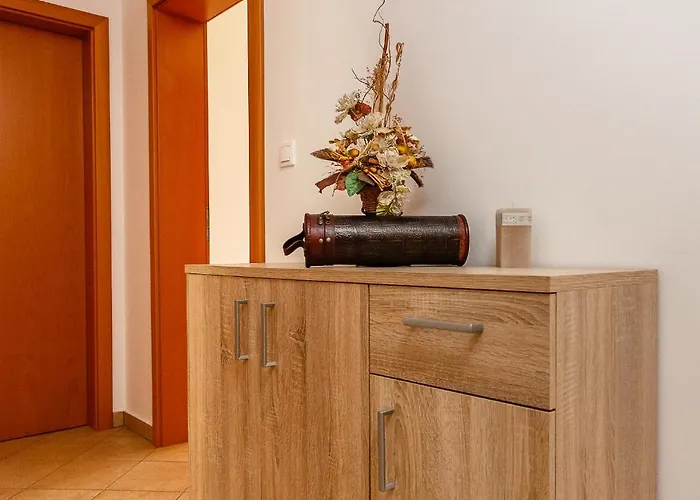 Apartment Mare & Mons Seafront Malinska