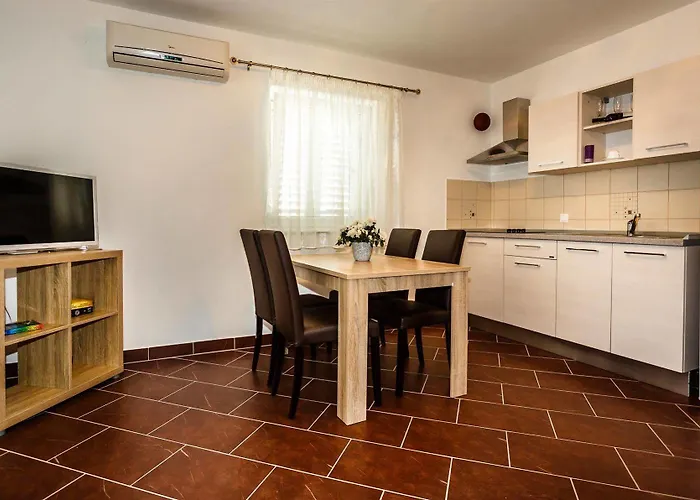 Apartment Mare & Mons Seafront *