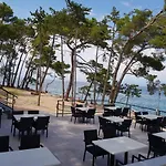 Mare & Mons Seafront Malinska
