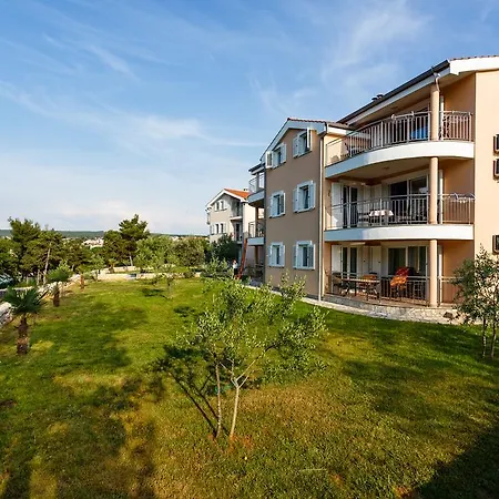 Apartment Mare & Mons Seafront *