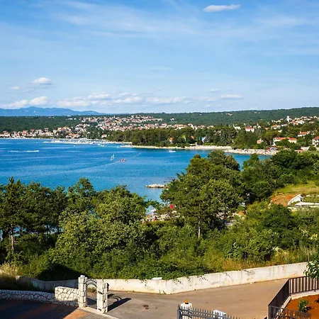 Mare & Mons Seafront