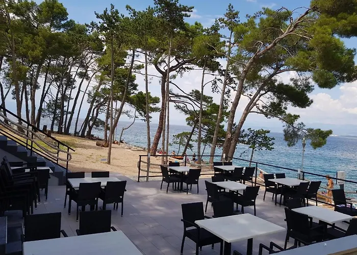 Mare & Mons Seafront Malinska