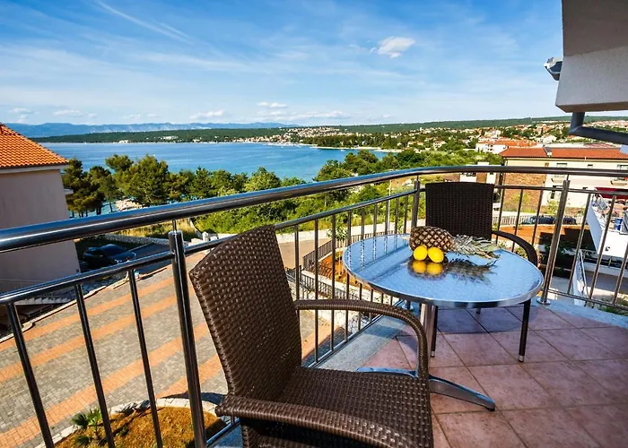 Mare & Mons Seafront