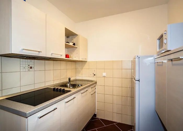 Mare & Mons Seafront Malinska